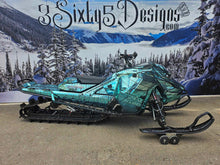 Load image into Gallery viewer, Topo