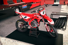 Load image into Gallery viewer, Honda Race