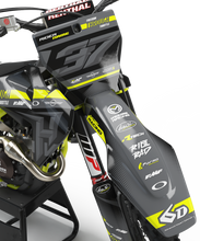 Load image into Gallery viewer, TomCat