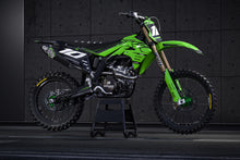 Load image into Gallery viewer, Kawi Race